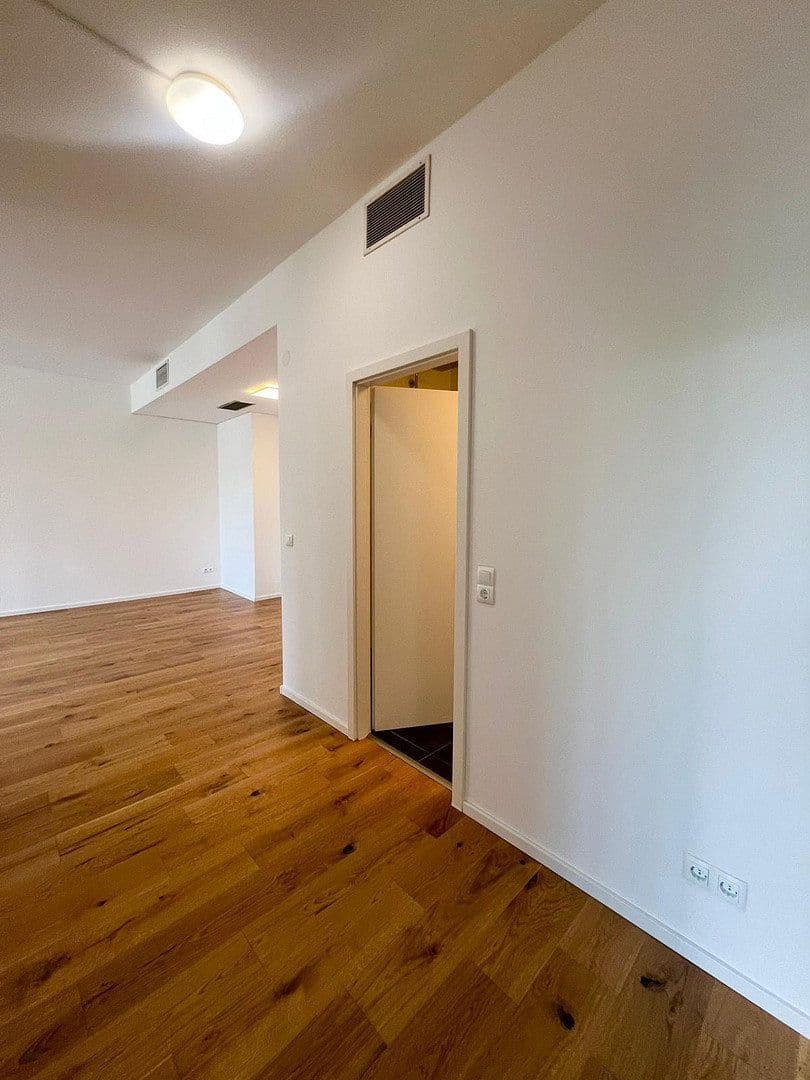 Predaj bytu 3-izbový 100 m², Dr. Berndl Str. 5, Memmingen, Bavorsko Predaj bytu 3-izbový 100 m², Dr. Berndl Str. 5, Memmingen, Bavorsko