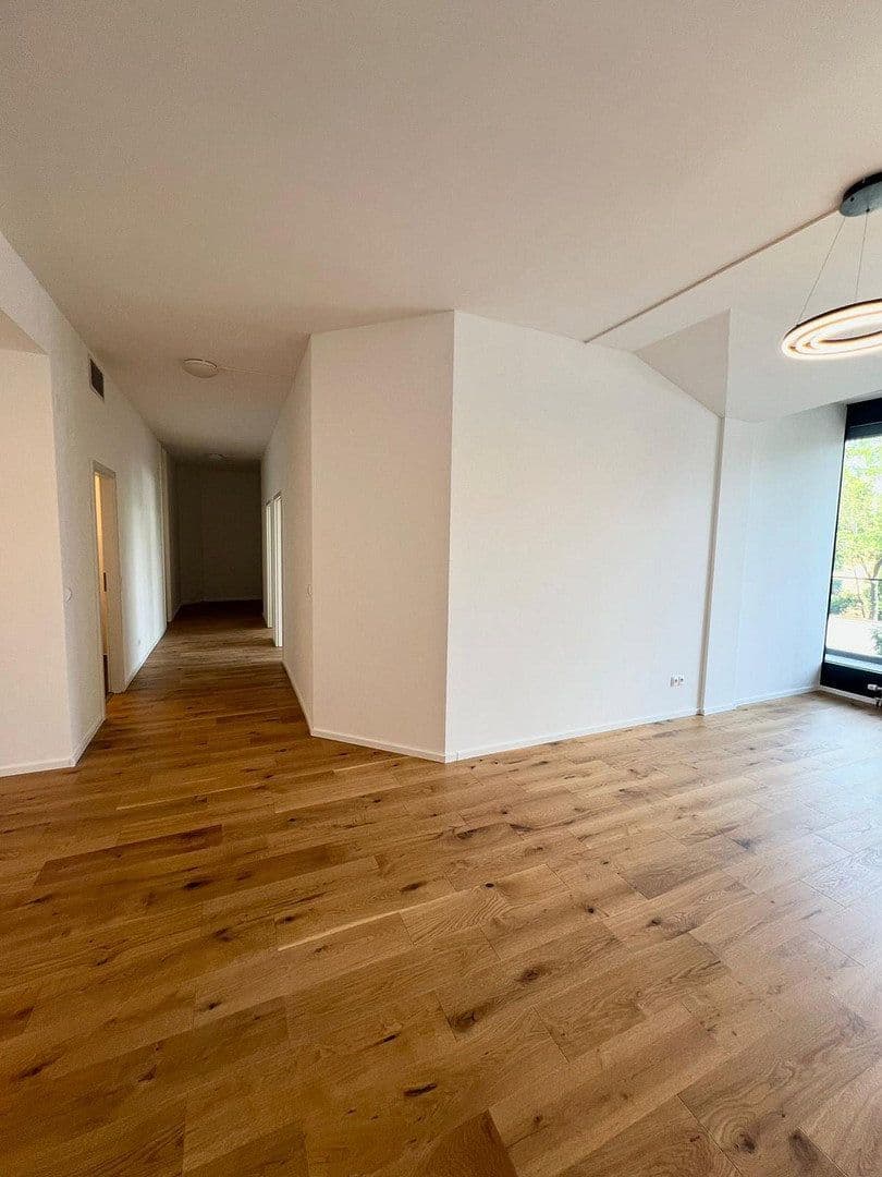 Predaj bytu 3-izbový 100 m², Dr. Berndl Str. 5, Memmingen, Bavorsko Predaj bytu 3-izbový 100 m², Dr. Berndl Str. 5, Memmingen, Bavorsko