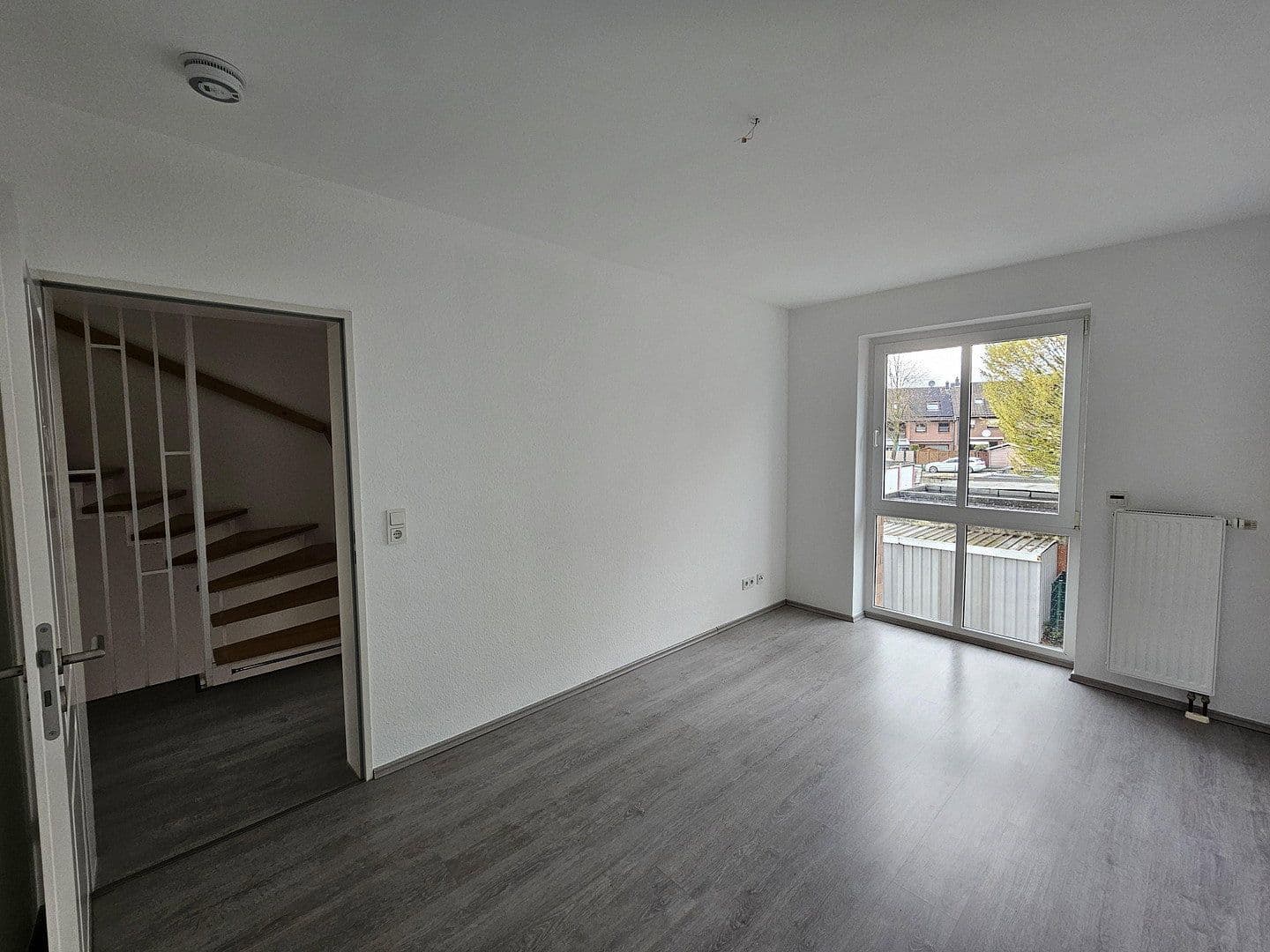 Predaj domu 138 m², pozemek 268 m², Langenfeld (Rheinland), Severné Porýnie - Westfálsko Predaj domu 138 m², pozemek 268 m², Langenfeld (Rheinland), Severné Porýnie - Westfálsko