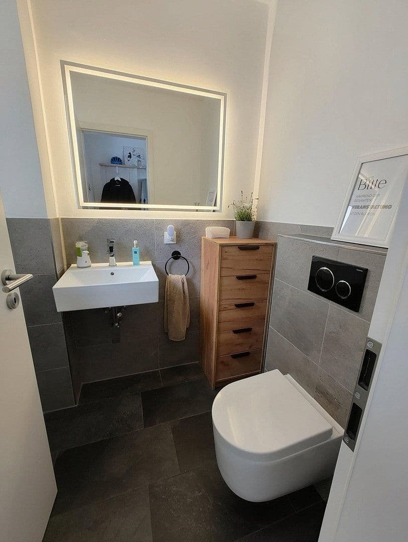Prenájom domu 125 m², pozemek 335 m², Lüneburger Str. 4, Stade, Dolné Sasko Prenájom domu 125 m², pozemek 335 m², Lüneburger Str. 4, Stade, Dolné Sasko