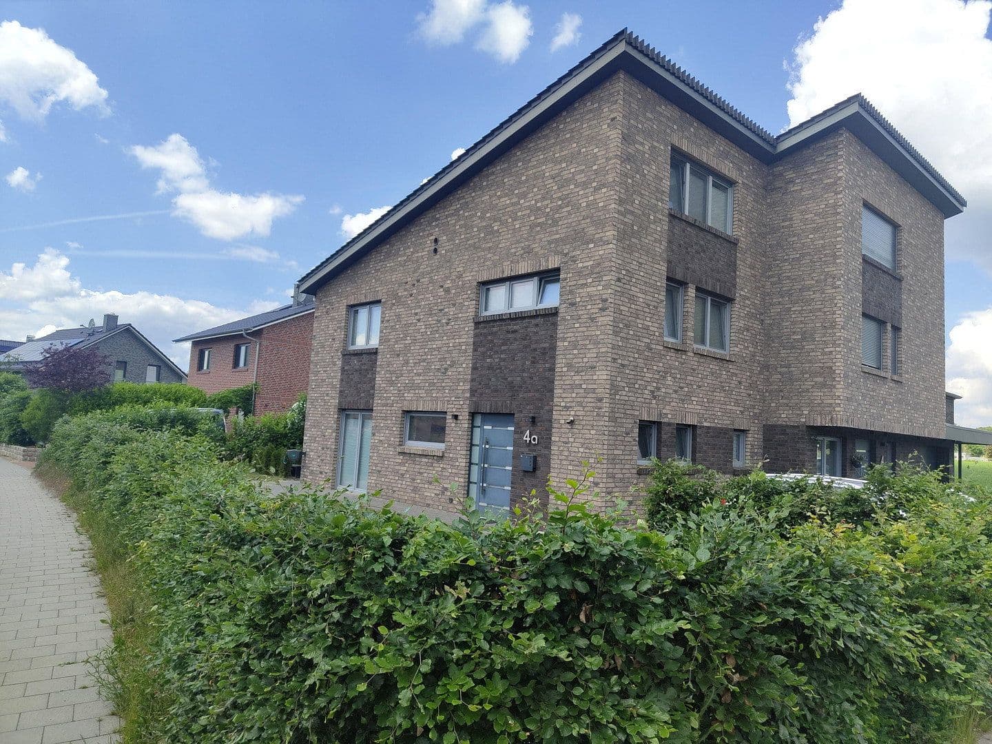 Prenájom domu 125 m², pozemek 335 m², Lüneburger Str. 4, Stade, Dolné Sasko Prenájom domu 125 m², pozemek 335 m², Lüneburger Str. 4, Stade, Dolné Sasko