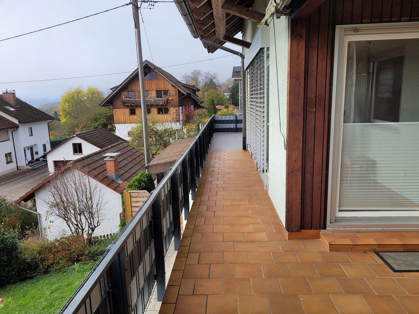 Prenájom bytu 4-izbový 146 m², Laufenburg (Baden), Bádensko-Wurttembersko Prenájom bytu 4-izbový 146 m², Laufenburg (Baden), Bádensko-Wurttembersko