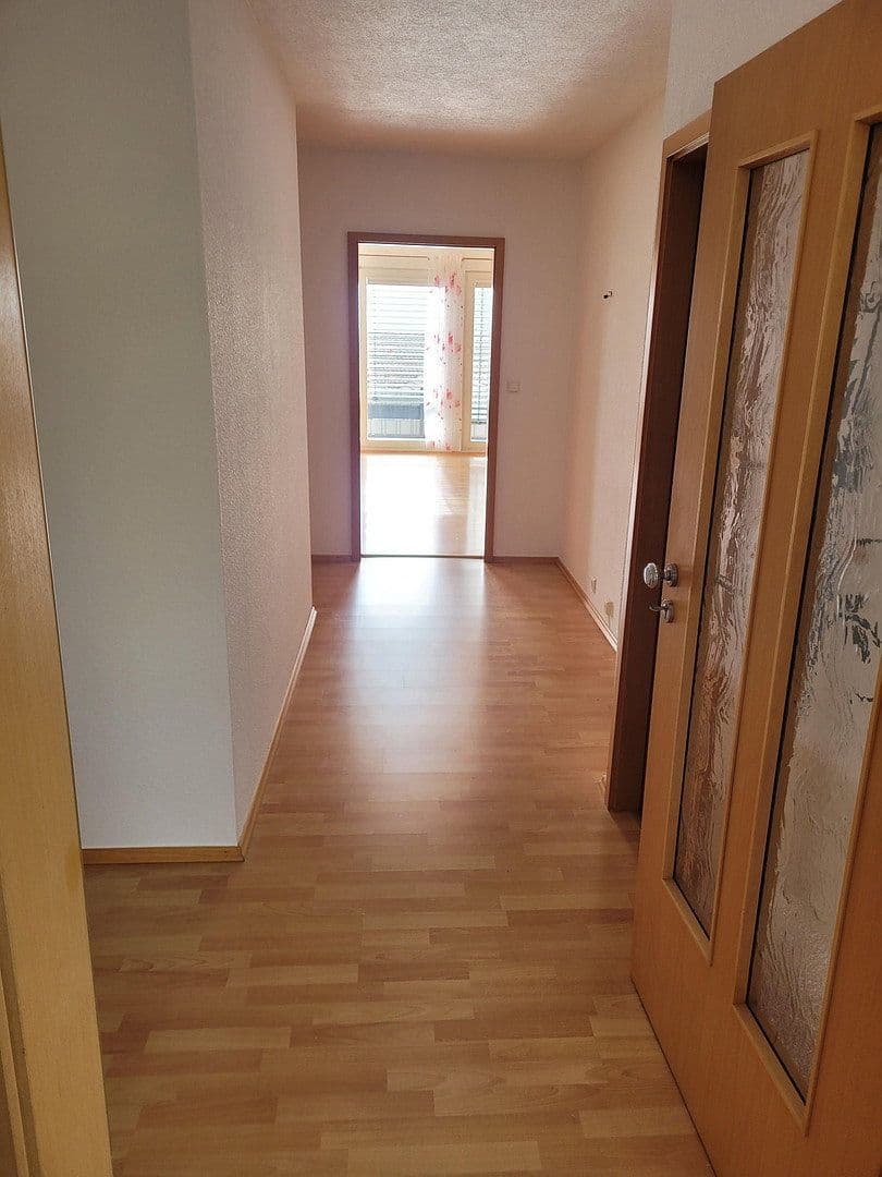 Prenájom bytu 4-izbový 146 m², Laufenburg (Baden), Bádensko-Wurttembersko Prenájom bytu 4-izbový 146 m², Laufenburg (Baden), Bádensko-Wurttembersko
