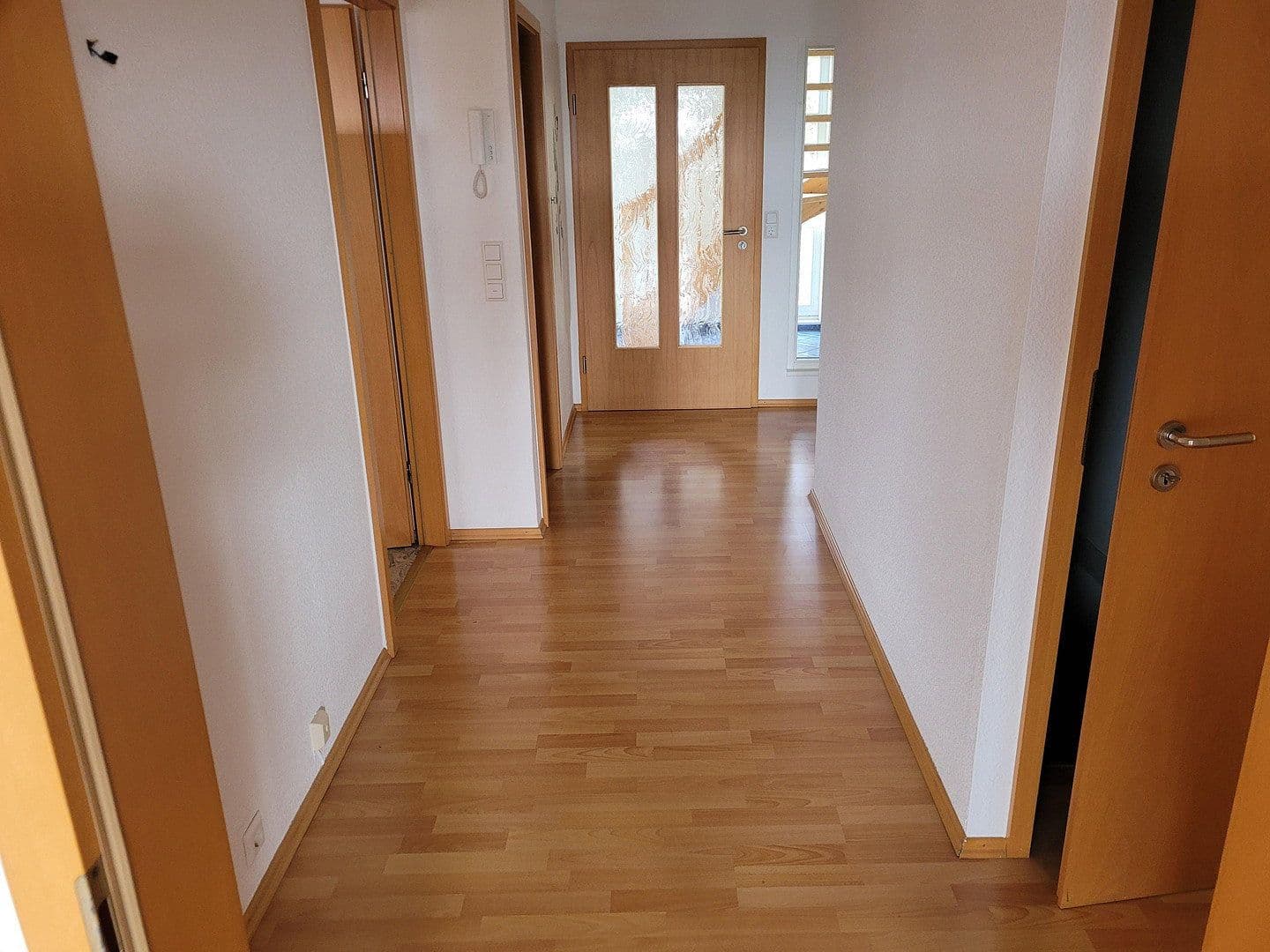 Prenájom bytu 4-izbový 146 m², Laufenburg (Baden), Bádensko-Wurttembersko Prenájom bytu 4-izbový 146 m², Laufenburg (Baden), Bádensko-Wurttembersko
