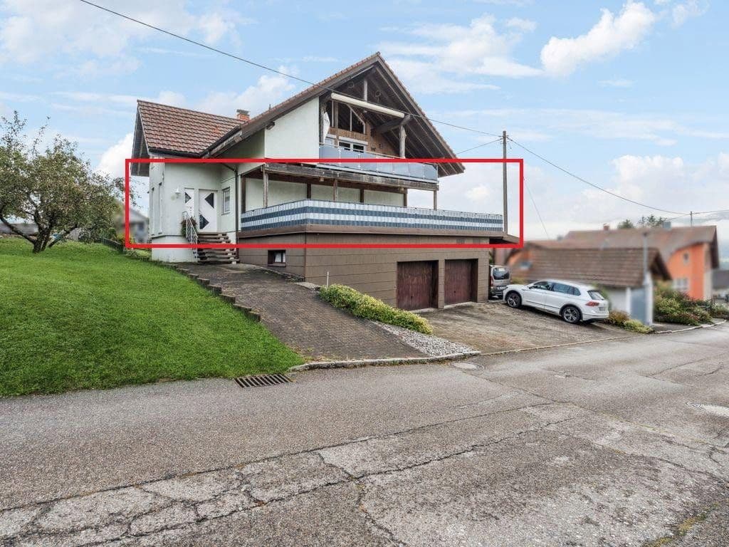 Prenájom bytu 4-izbový 146 m², Laufenburg (Baden), Bádensko-Wurttembersko Prenájom bytu 4-izbový 146 m², Laufenburg (Baden), Bádensko-Wurttembersko