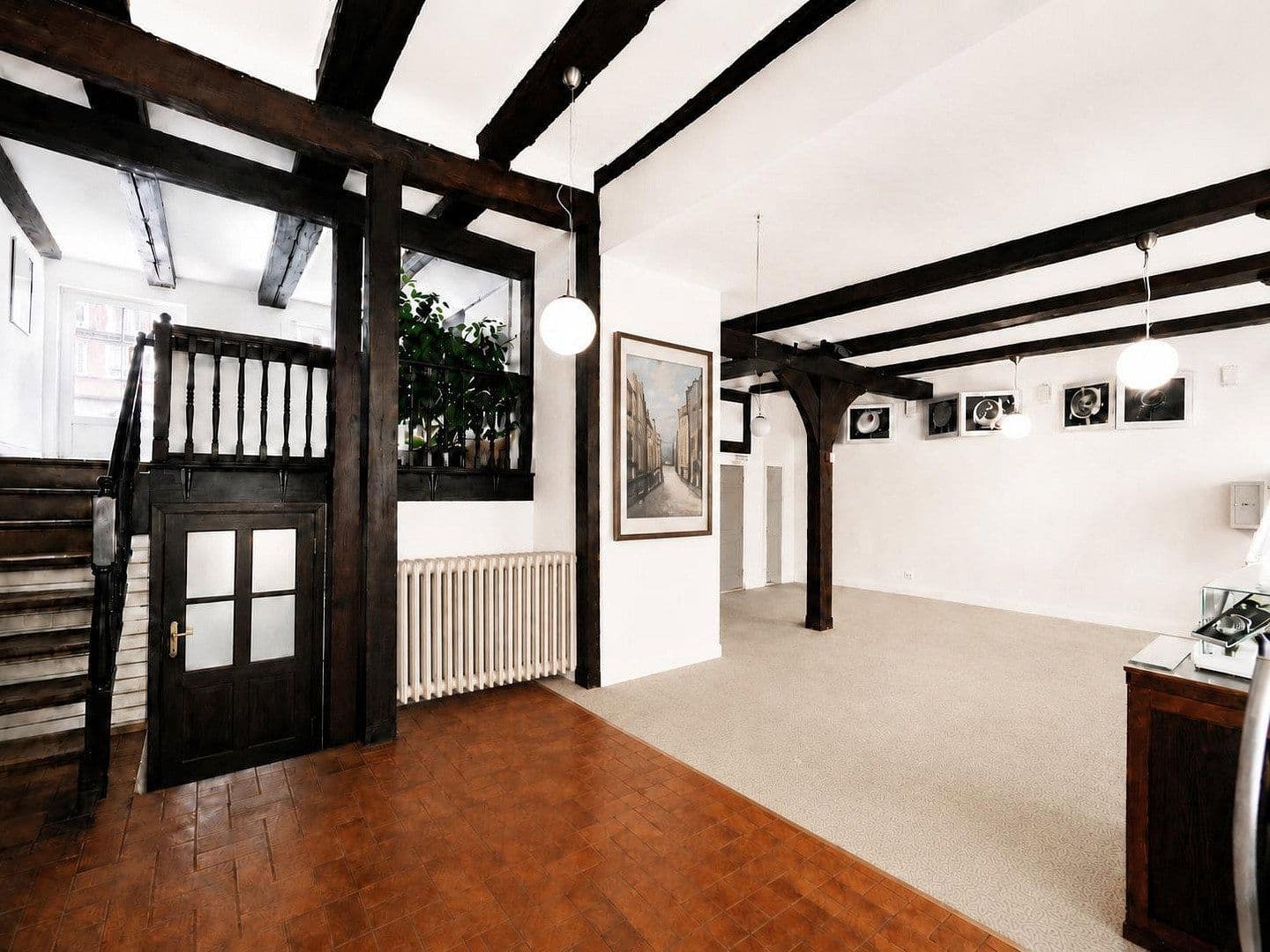 Prenájom kancelárie 110 m², Rinteln, Dolné Sasko Prenájom kancelárie 110 m², Rinteln, Dolné Sasko