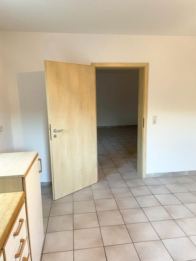 Prenájom bytu 2-izbový 60 m², Stegaurach, Bavorsko Prenájom bytu 2-izbový 60 m², Stegaurach, Bavorsko