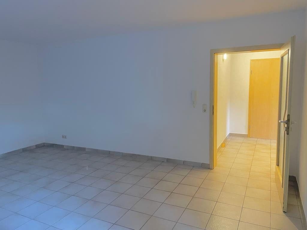 Prenájom bytu 2-izbový 60 m², Stegaurach, Bavorsko Prenájom bytu 2-izbový 60 m², Stegaurach, Bavorsko