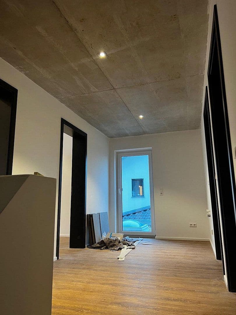 Prenájom domu 185 m², pozemek 236 m², Wasserfallweg 21, Amstetten, Bádensko-Wurttembersko Prenájom domu 185 m², pozemek 236 m², Wasserfallweg 21, Amstetten, Bádensko-Wurttembersko