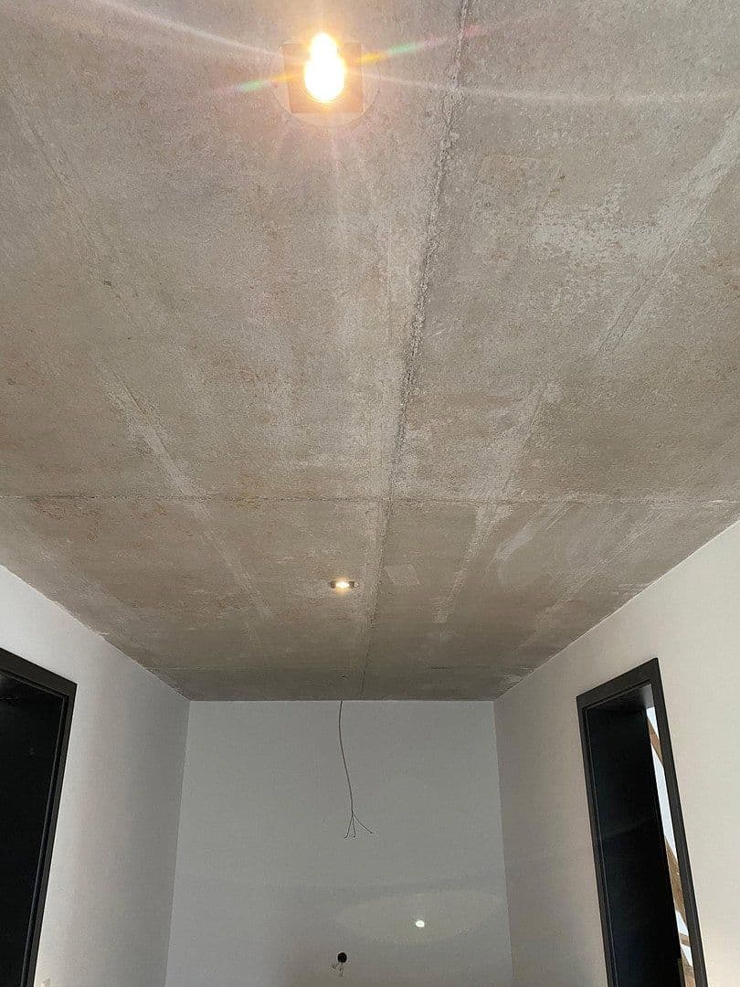 Prenájom domu 185 m², pozemek 236 m², Wasserfallweg 21, Amstetten, Bádensko-Wurttembersko Prenájom domu 185 m², pozemek 236 m², Wasserfallweg 21, Amstetten, Bádensko-Wurttembersko