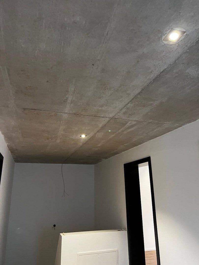 Prenájom domu 185 m², pozemek 236 m², Wasserfallweg 21, Amstetten, Bádensko-Wurttembersko Prenájom domu 185 m², pozemek 236 m², Wasserfallweg 21, Amstetten, Bádensko-Wurttembersko