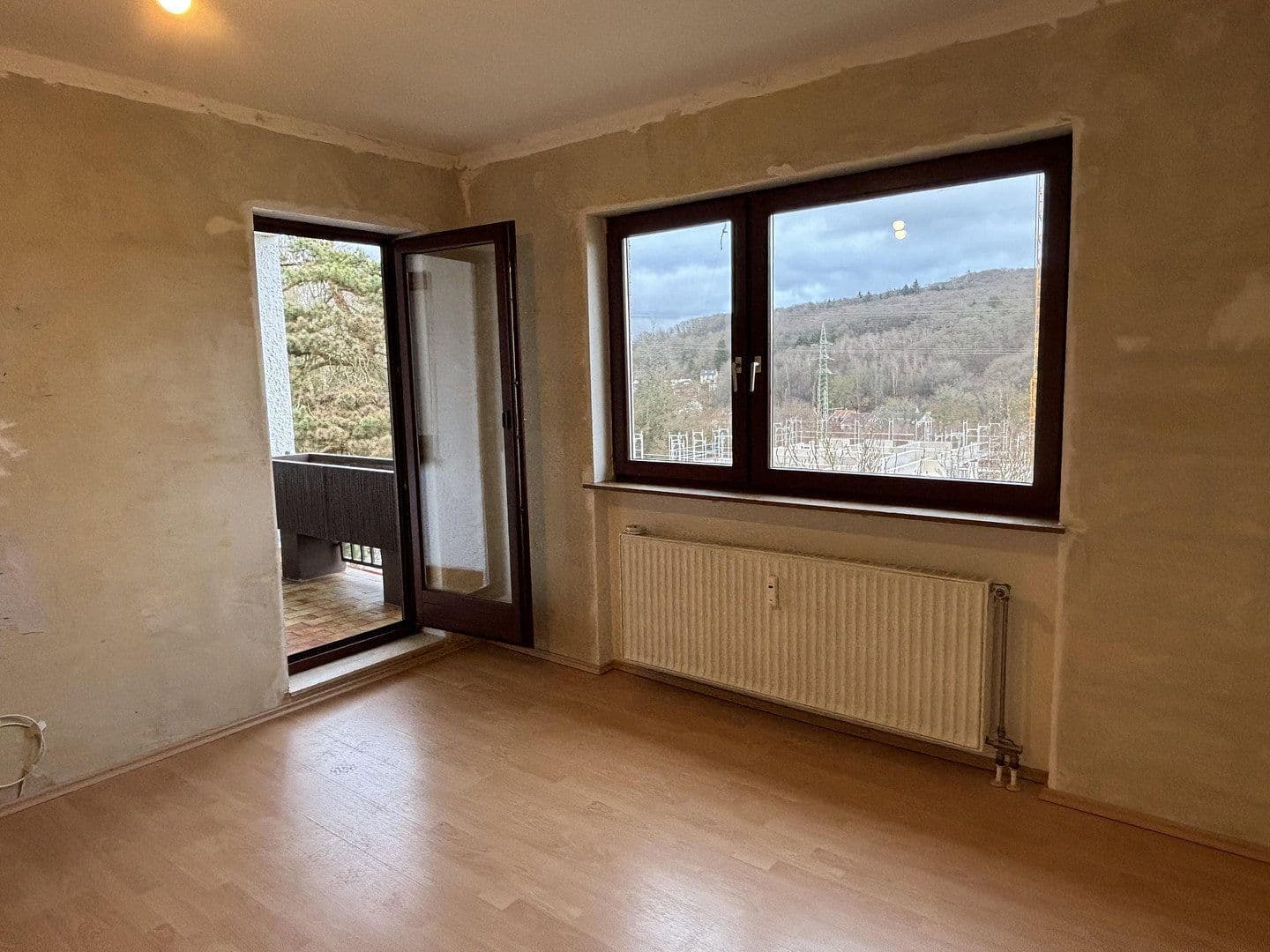Predaj bytu 3-izbový 75 m², Jenneweg 129, Saarbrücken, Sársko Predaj bytu 3-izbový 75 m², Jenneweg 129, Saarbrücken, Sársko