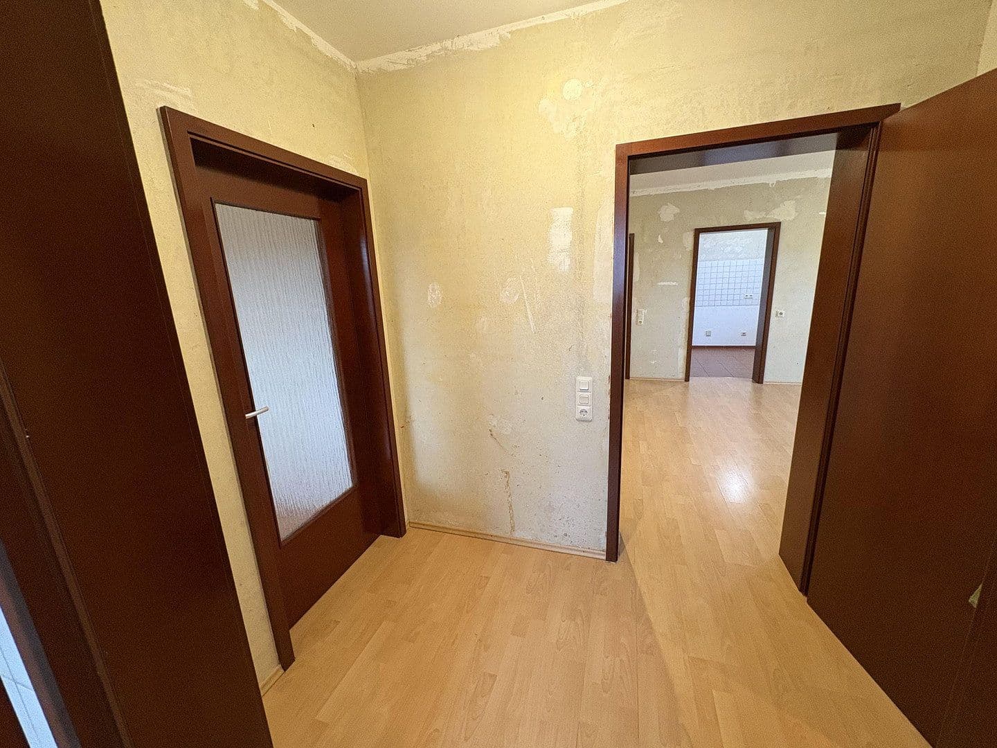 Predaj bytu 3-izbový 75 m², Jenneweg 129, Saarbrücken, Sársko Predaj bytu 3-izbový 75 m², Jenneweg 129, Saarbrücken, Sársko