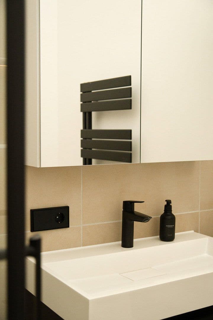 Predaj bytu 3-izbový 88 m², Saxoniastraße 1, Dresden, Sasko Predaj bytu 3-izbový 88 m², Saxoniastraße 1, Dresden, Sasko