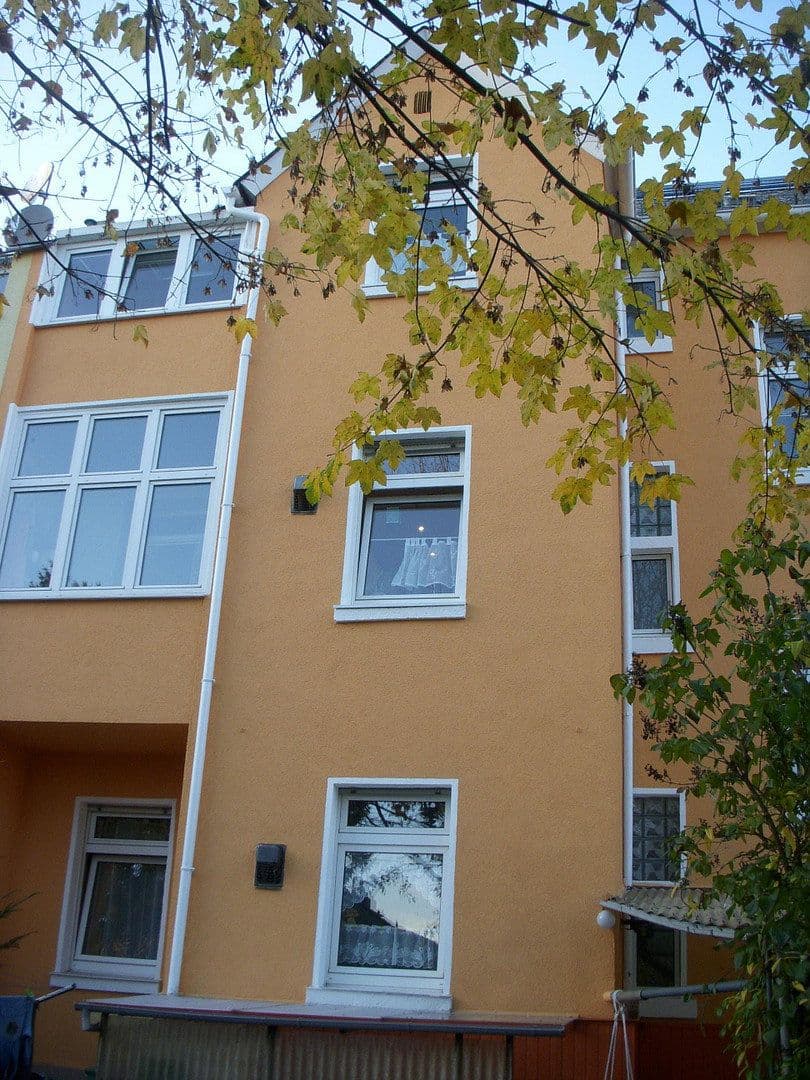 Prenájom bytu 4-izbový 53 m², Frankfurt am Main, Hesensko Prenájom bytu 4-izbový 53 m², Frankfurt am Main, Hesensko