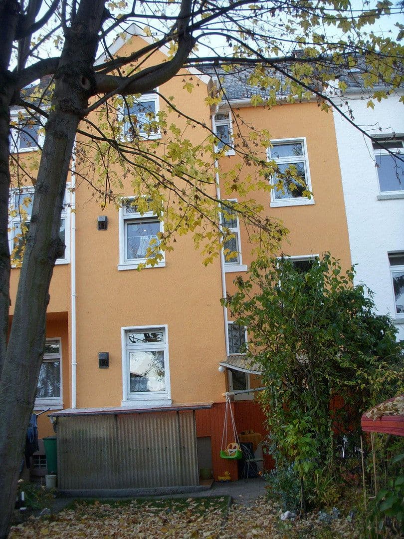 Prenájom bytu 4-izbový 53 m², Frankfurt am Main, Hesensko Prenájom bytu 4-izbový 53 m², Frankfurt am Main, Hesensko
