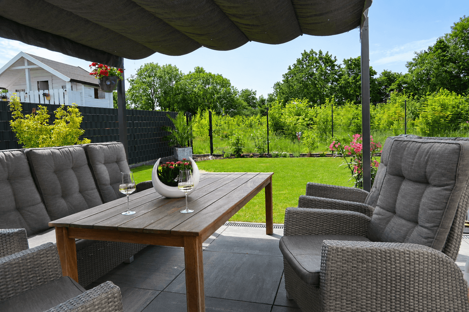 Predaj domu 139 m², pozemek 401 m², Grevenbroich, Severné Porýnie - Westfálsko Predaj domu 139 m², pozemek 401 m², Grevenbroich, Severné Porýnie - Westfálsko