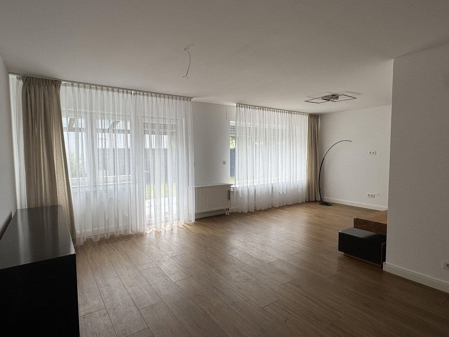 Predaj domu 127 m², pozemek 250 m², Berliner Straße 1b, Pulheim, Severné Porýnie - Westfálsko Predaj domu 127 m², pozemek 250 m², Berliner Straße 1b, Pulheim, Severné Porýnie - Westfálsko