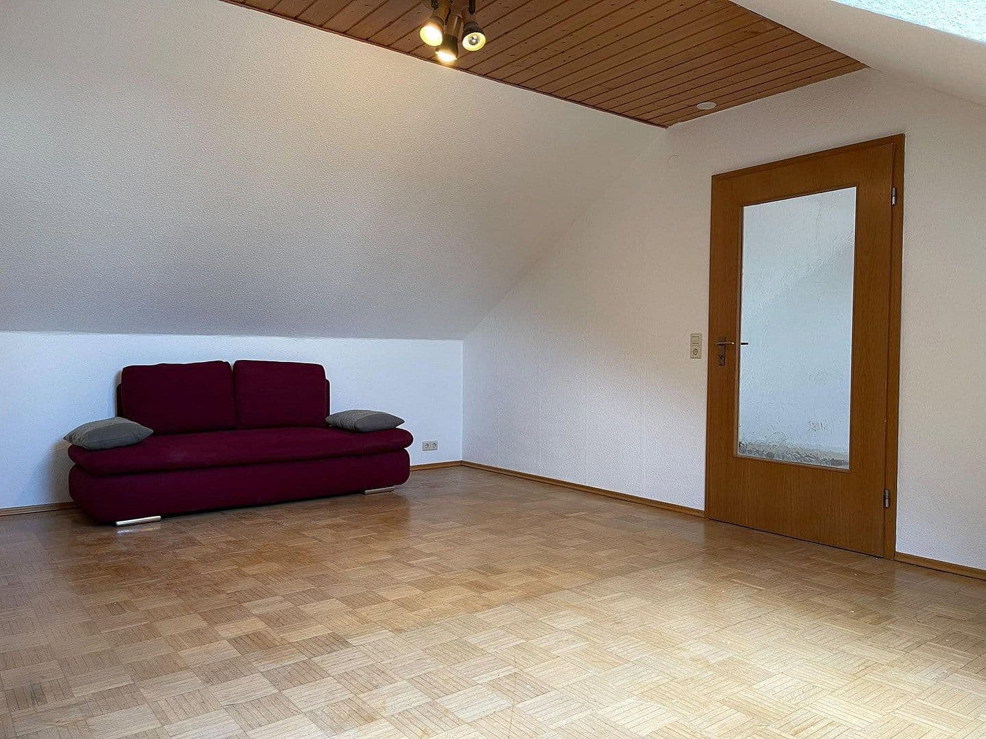 Prenájom bytu 2-izbový 52 m², Meersburg, Bádensko-Wurttembersko Prenájom bytu 2-izbový 52 m², Meersburg, Bádensko-Wurttembersko
