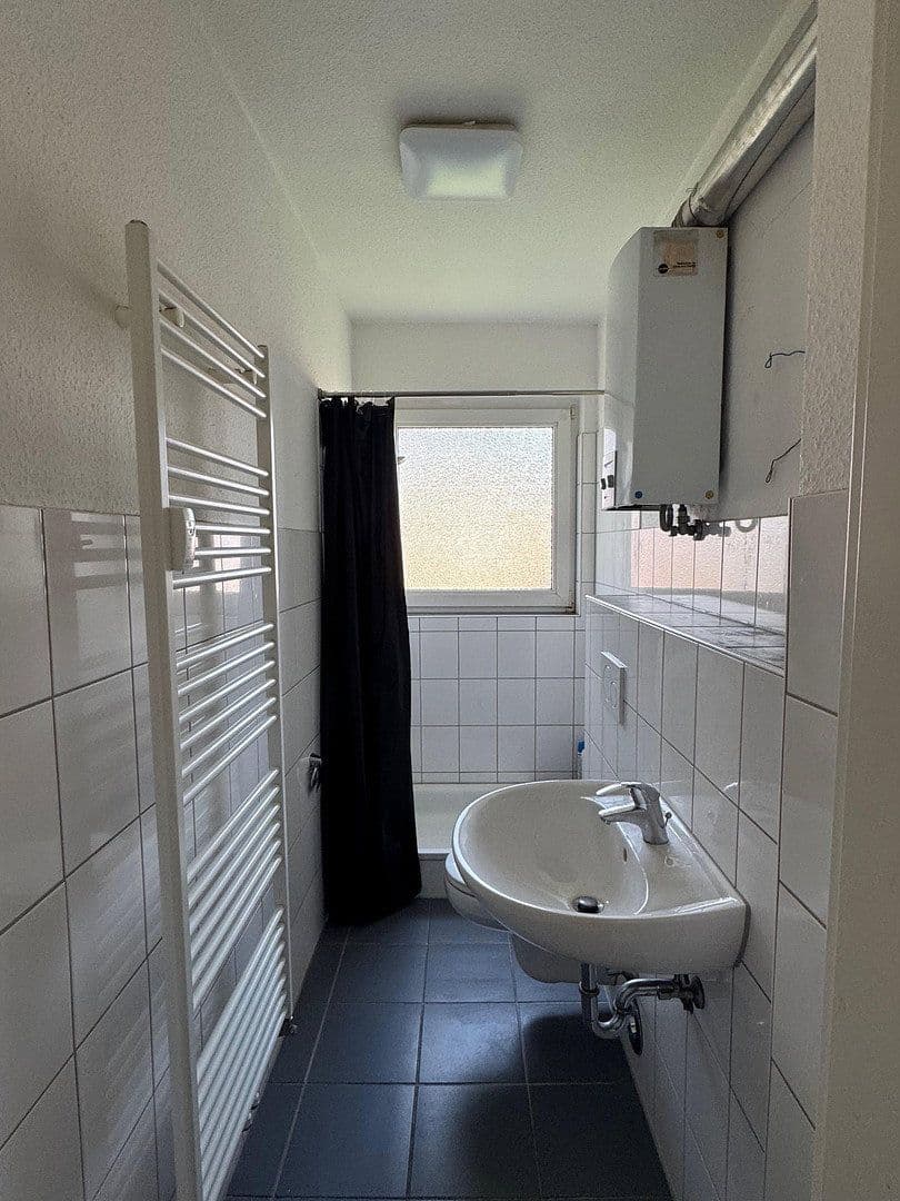 Prenájom bytu 2-izbový 41 m², Duisburg, Severné Porýnie - Westfálsko Prenájom bytu 2-izbový 41 m², Duisburg, Severné Porýnie - Westfálsko