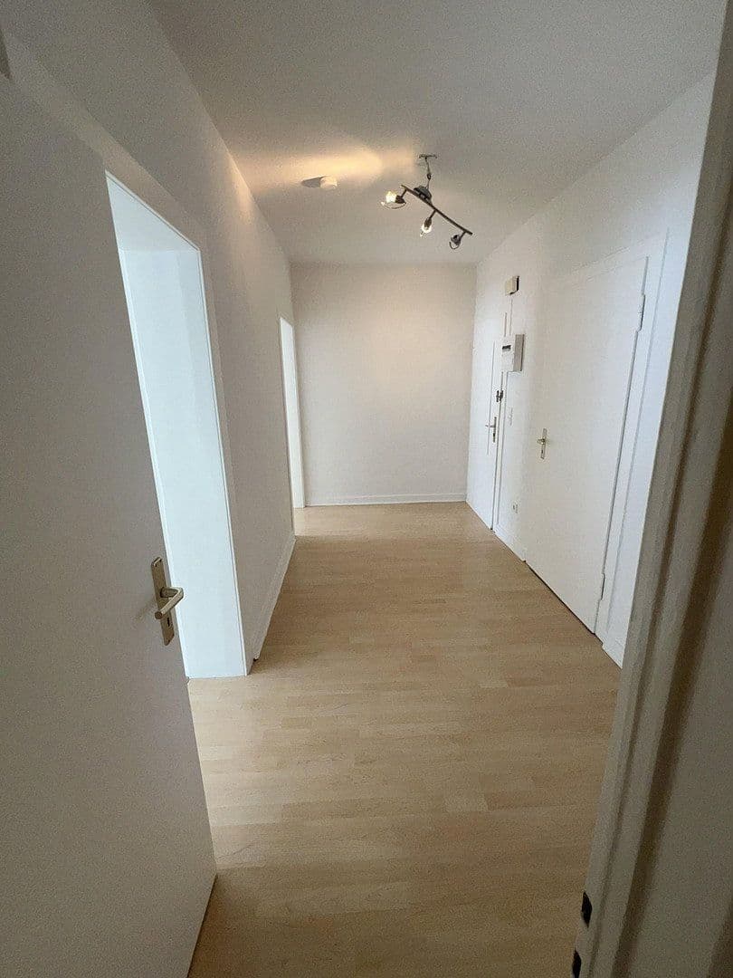 Prenájom bytu 3-izbový 71 m², Wuppertal, Severné Porýnie - Westfálsko Prenájom bytu 3-izbový 71 m², Wuppertal, Severné Porýnie - Westfálsko