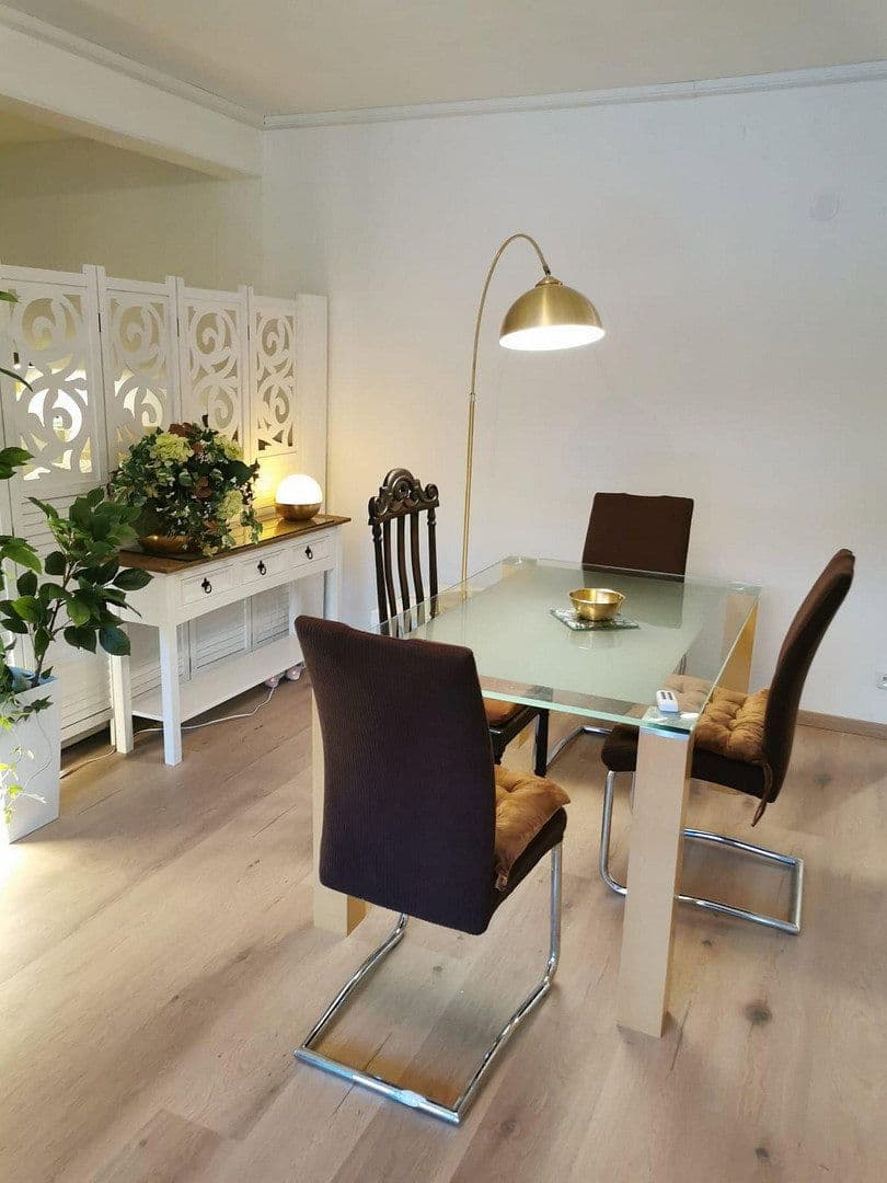 Prenájom bytu 1-izbový 68 m², Bad Reichenhall, Bavorsko Prenájom bytu 1-izbový 68 m², Bad Reichenhall, Bavorsko