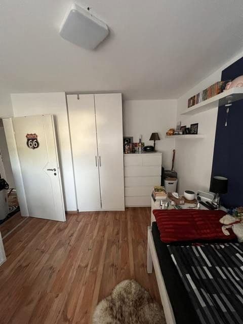 Prenájom bytu 4-izbový 113 m², Idstein, Hesensko Prenájom bytu 4-izbový 113 m², Idstein, Hesensko