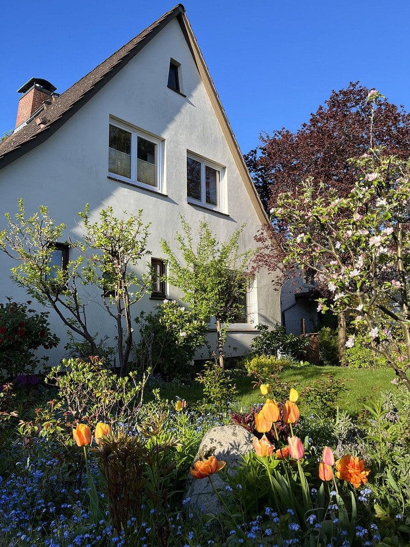 Predaj domu 107 m², pozemek 535 m², Schenefeld, Šlezvicko-Holštajnsko Predaj domu 107 m², pozemek 535 m², Schenefeld, Šlezvicko-Holštajnsko