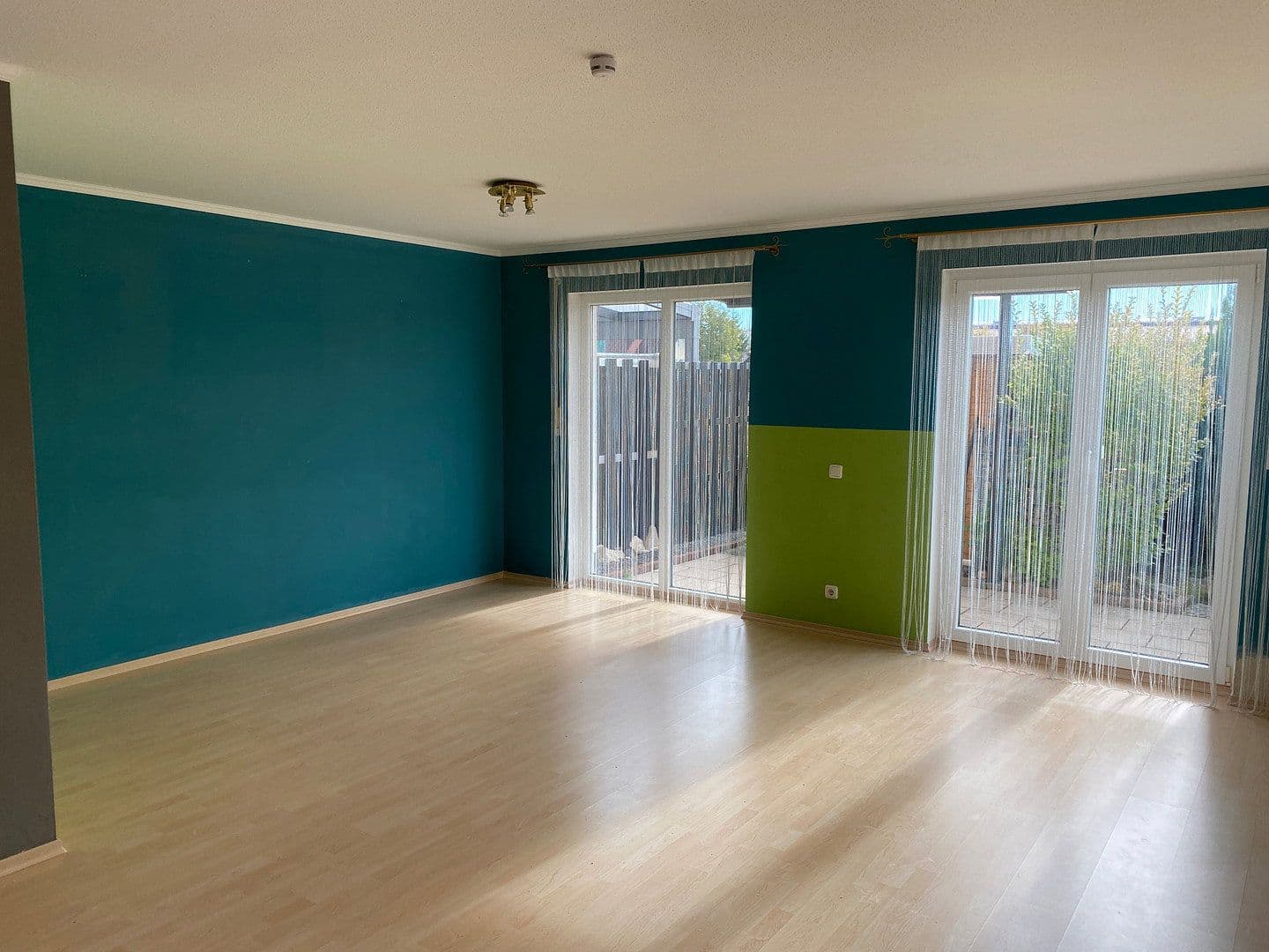 Prenájom domu 140 m², pozemek 220 m², Schrobenhausen, Bavorsko Prenájom domu 140 m², pozemek 220 m², Schrobenhausen, Bavorsko
