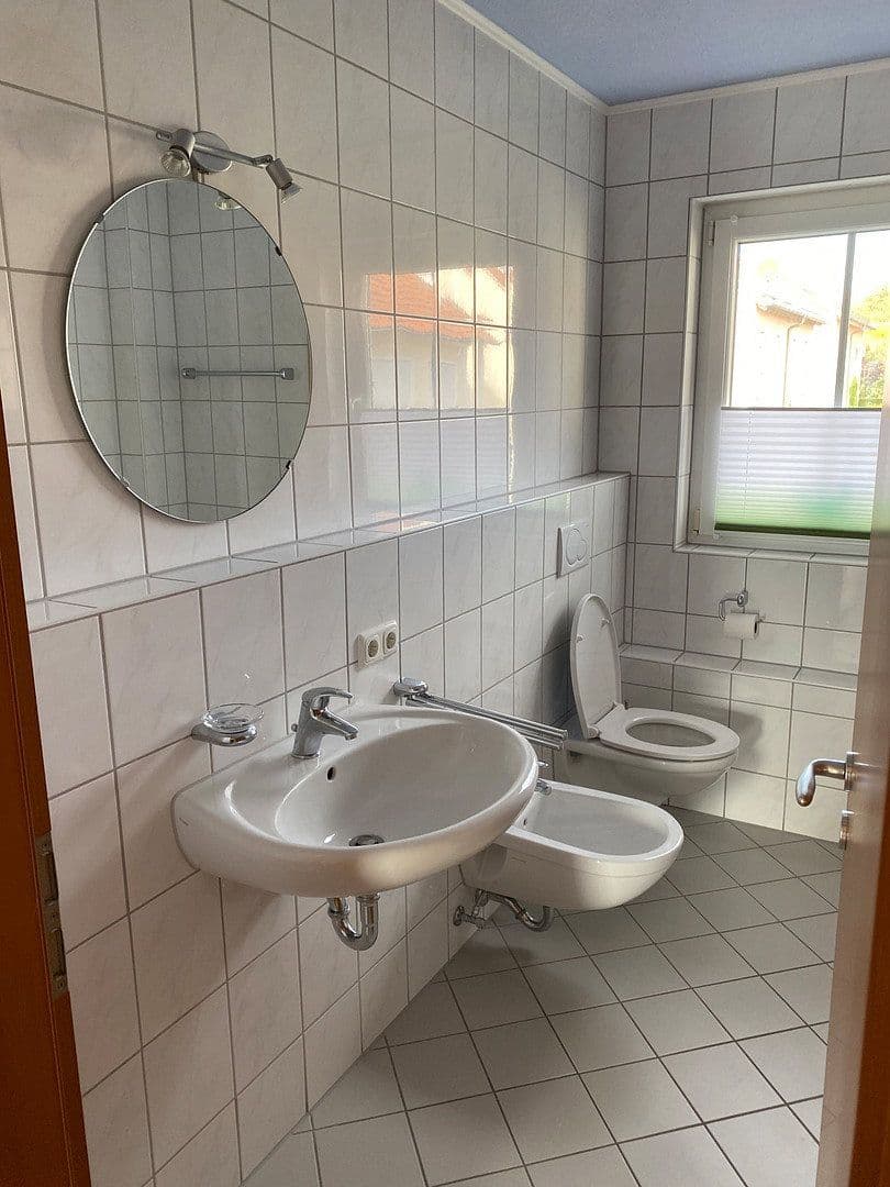 Prenájom domu 140 m², pozemek 220 m², Schrobenhausen, Bavorsko Prenájom domu 140 m², pozemek 220 m², Schrobenhausen, Bavorsko