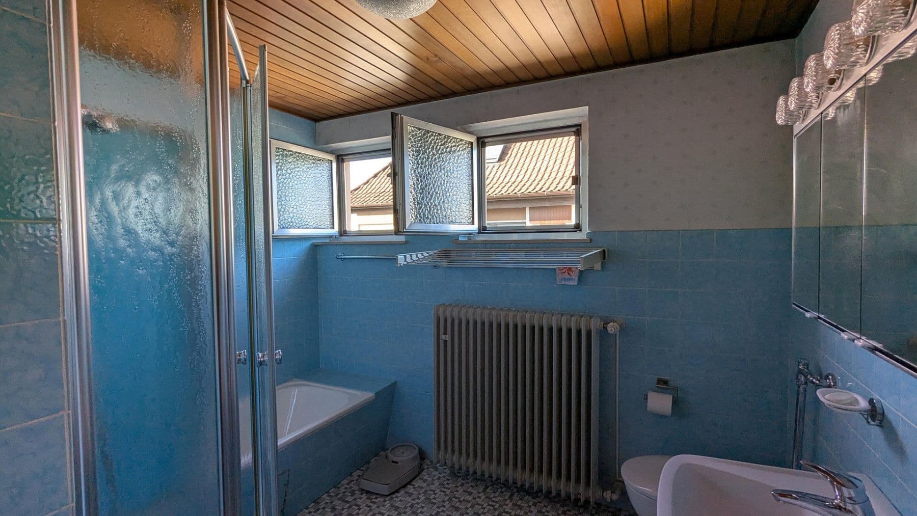 Predaj domu 160 m², pozemek 656 m², Haßloch, Porýnie-Falcko Predaj domu 160 m², pozemek 656 m², Haßloch, Porýnie-Falcko