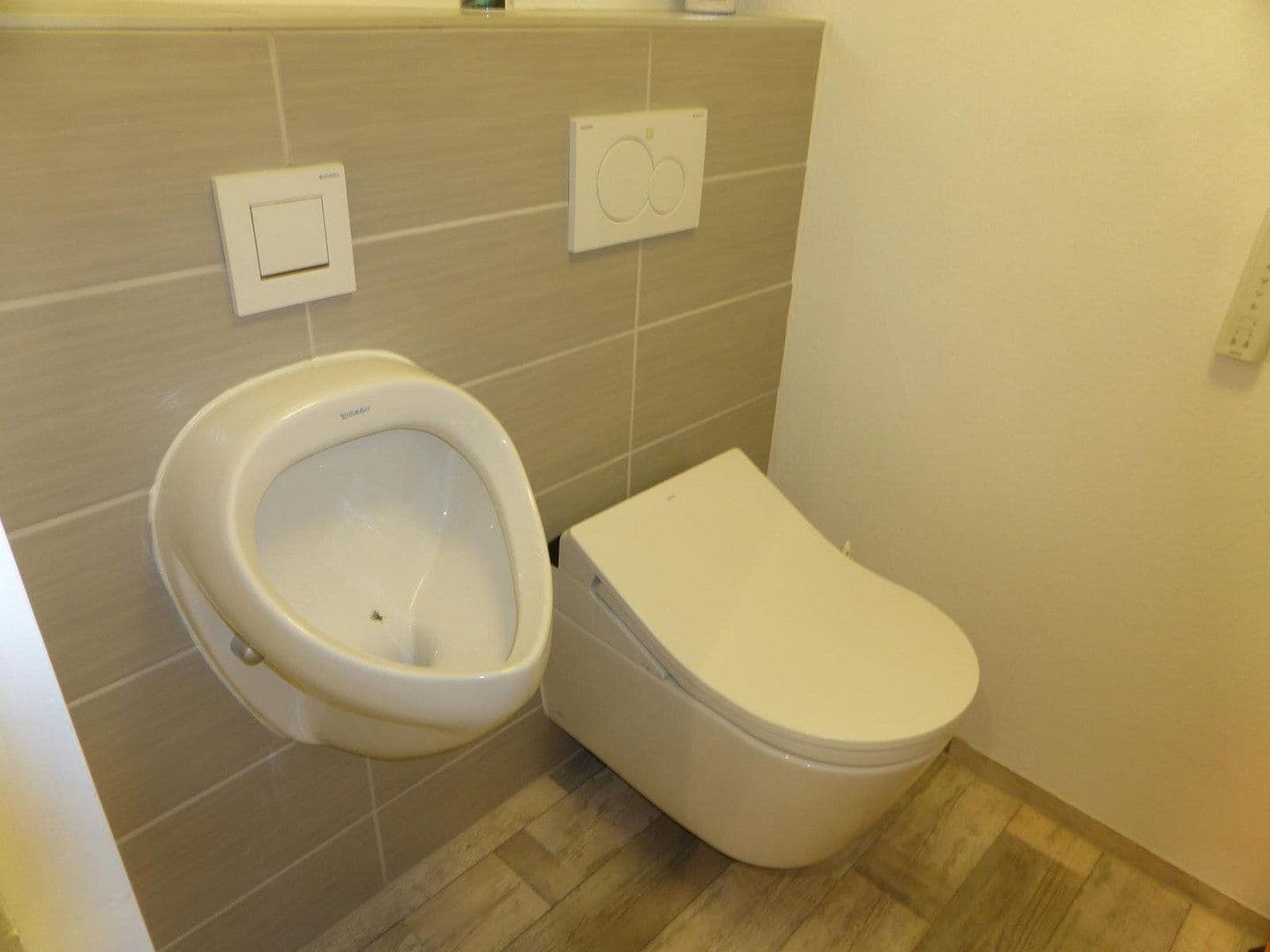 Predaj domu 229 m², pozemek 645 m², Burladingen, Bádensko-Wurttembersko Predaj domu 229 m², pozemek 645 m², Burladingen, Bádensko-Wurttembersko