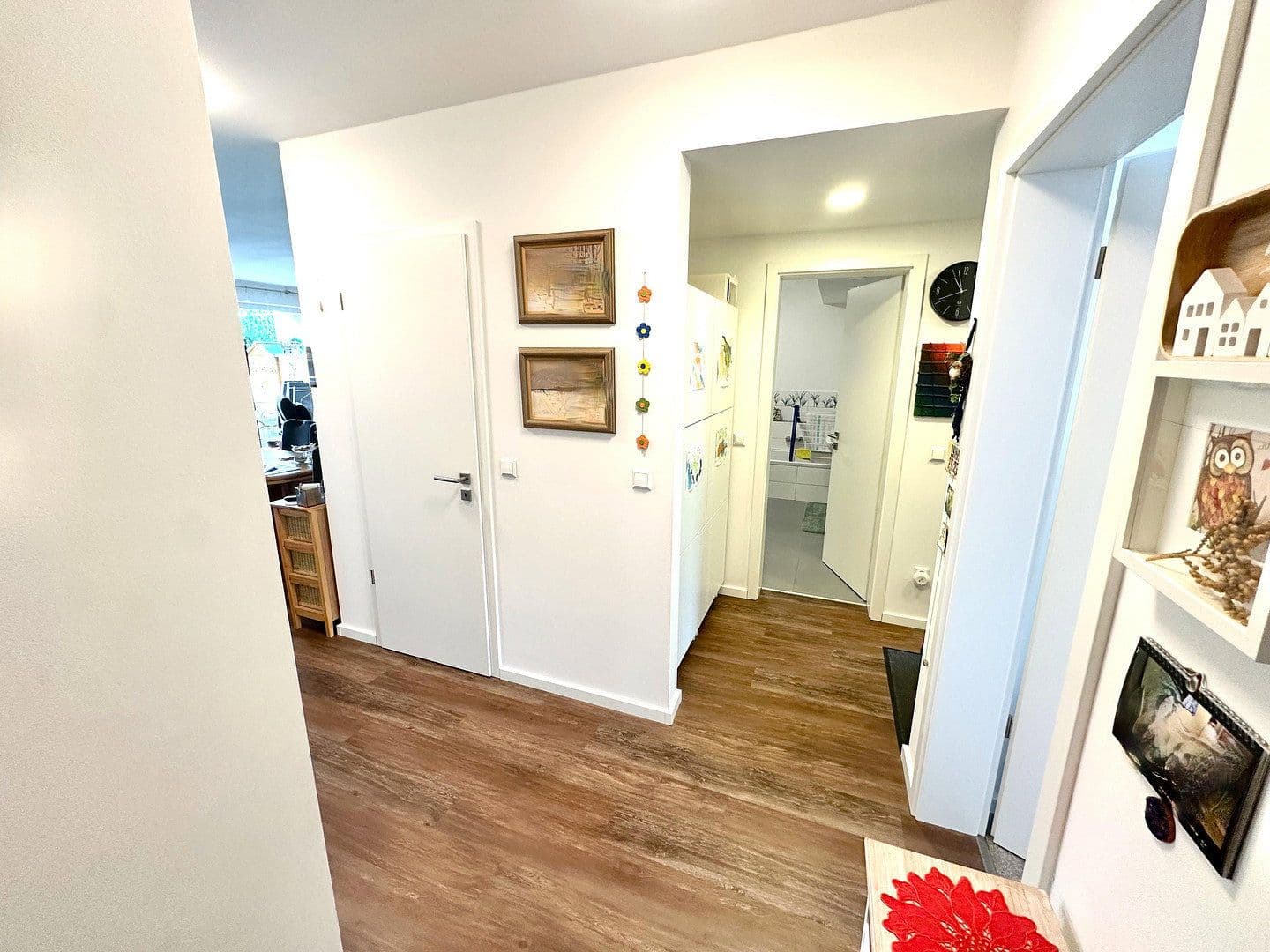 Prenájom bytu 3-izbový 105 m², Lise-Meitner-Straße 7, Hildesheim, Dolné Sasko Prenájom bytu 3-izbový 105 m², Lise-Meitner-Straße 7, Hildesheim, Dolné Sasko