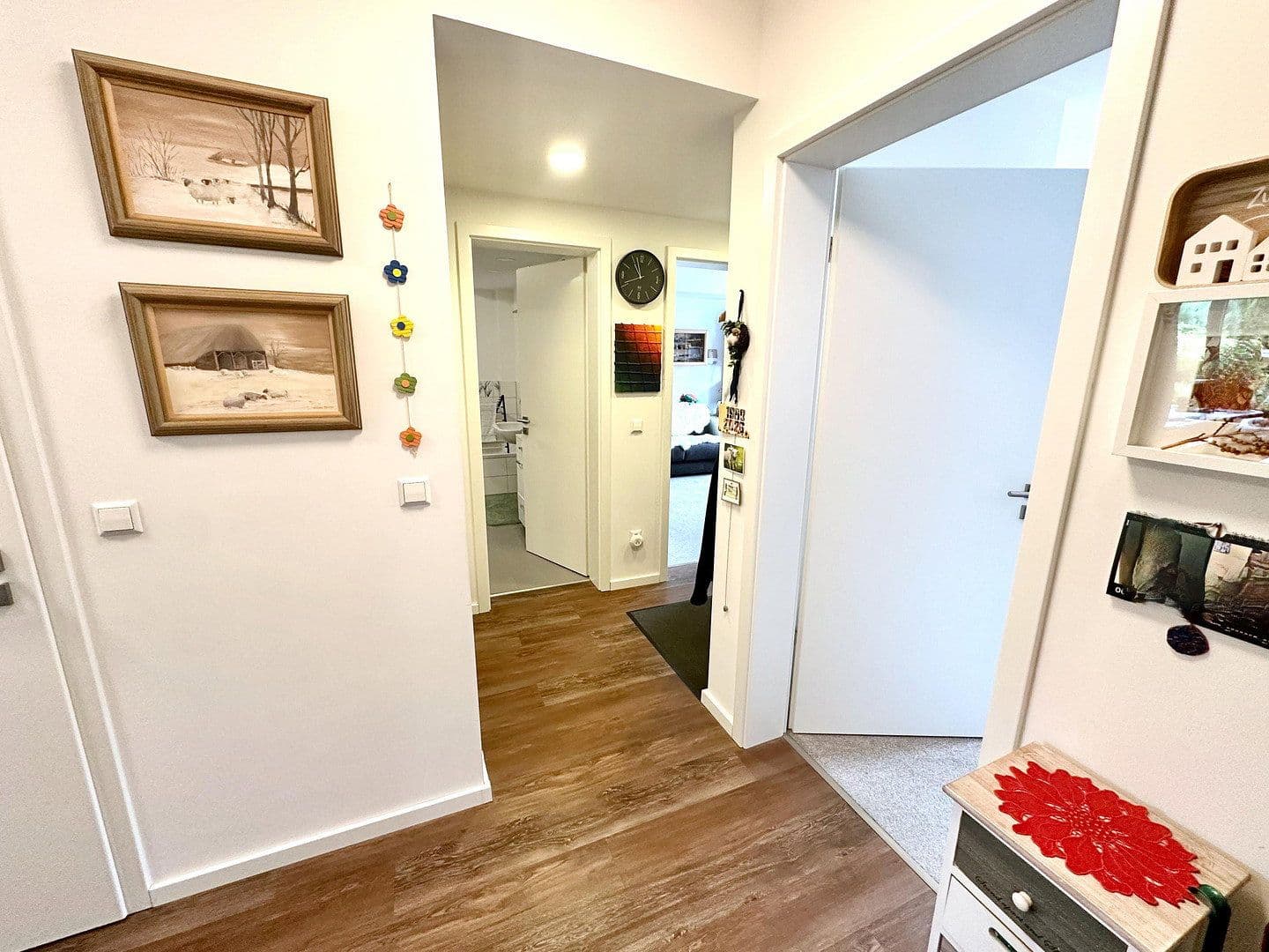 Prenájom bytu 3-izbový 105 m², Lise-Meitner-Straße 7, Hildesheim, Dolné Sasko Prenájom bytu 3-izbový 105 m², Lise-Meitner-Straße 7, Hildesheim, Dolné Sasko