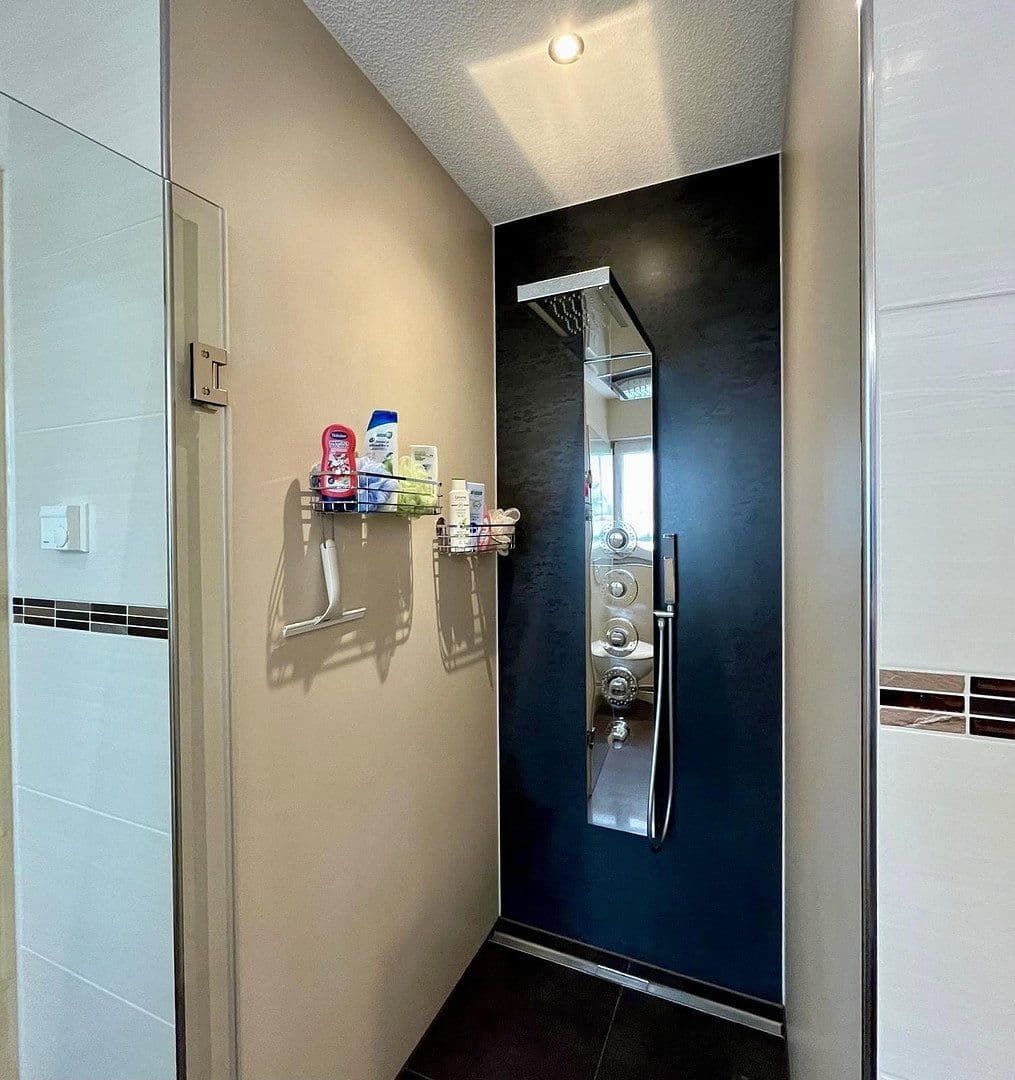 Predaj bytu 4-izbový 116 m², Offenburg, Bádensko-Wurttembersko Predaj bytu 4-izbový 116 m², Offenburg, Bádensko-Wurttembersko