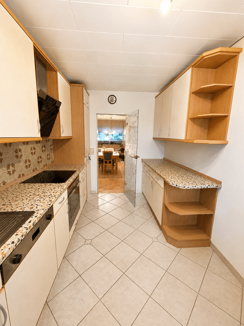 Predaj bytu 3-izbový 77 m², Riemker Str. 24, Bochum, Severné Porýnie - Westfálsko Predaj bytu 3-izbový 77 m², Riemker Str. 24, Bochum, Severné Porýnie - Westfálsko