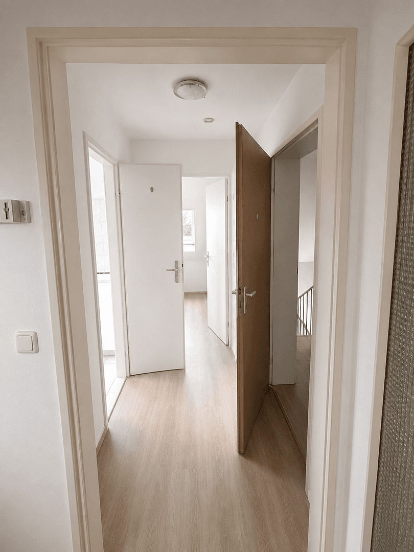 Prenájom bytu 1-izbový 29 m², Fleckenbühlstr. 20, Frankfurt am Main - Bonames, Hesensko Prenájom bytu 1-izbový 29 m², Fleckenbühlstr. 20, Frankfurt am Main - Bonames, Hesensko