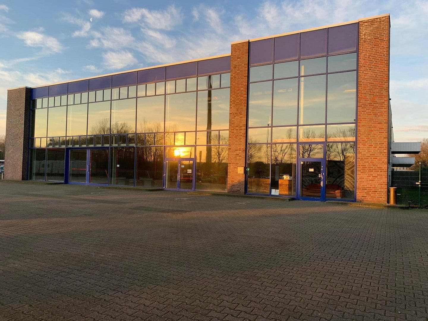 Prenájom nebytového priestoru 830 m², Holsterfeld 3, Salzbergen, Dolné Sasko Prenájom nebytového priestoru 830 m², Holsterfeld 3, Salzbergen, Dolné Sasko