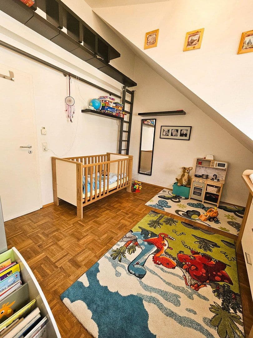 Predaj bytu 3-izbový 75 m², Bachstr. 3, Hürth, Severné Porýnie - Westfálsko Predaj bytu 3-izbový 75 m², Bachstr. 3, Hürth, Severné Porýnie - Westfálsko