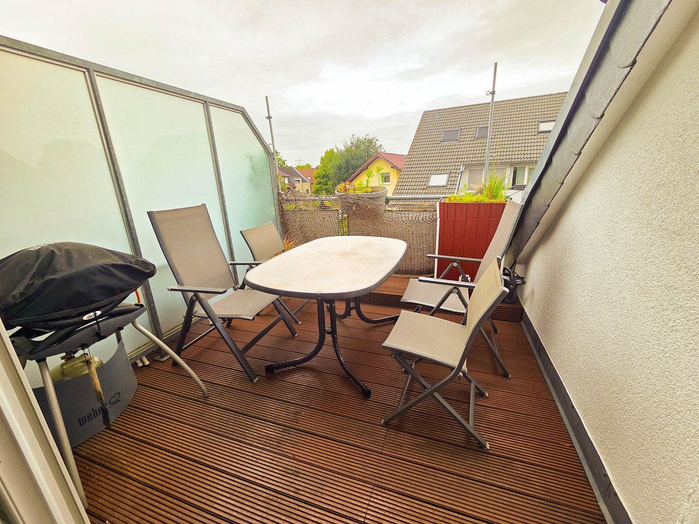 Predaj bytu 3-izbový 75 m², Bachstr. 3, Hürth, Severné Porýnie - Westfálsko Predaj bytu 3-izbový 75 m², Bachstr. 3, Hürth, Severné Porýnie - Westfálsko