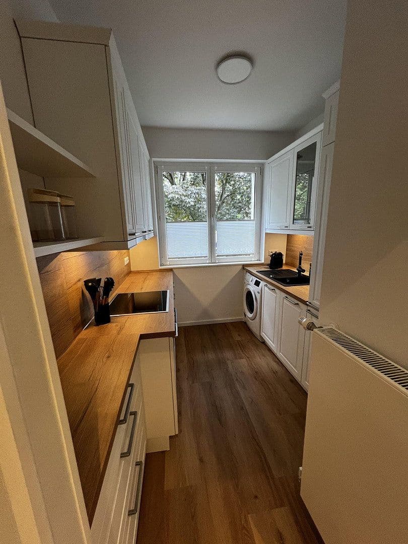 Prenájom bytu 2-izbový 56 m², Berlin, Berlín Prenájom bytu 2-izbový 56 m², Berlin, Berlín