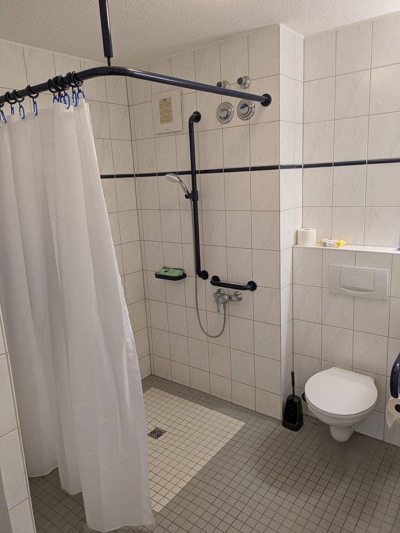Prenájom bytu 2-izbový 70 m², Oberbaselweg 55, Weil am Rhein, Bádensko-Wurttembersko Prenájom bytu 2-izbový 70 m², Oberbaselweg 55, Weil am Rhein, Bádensko-Wurttembersko