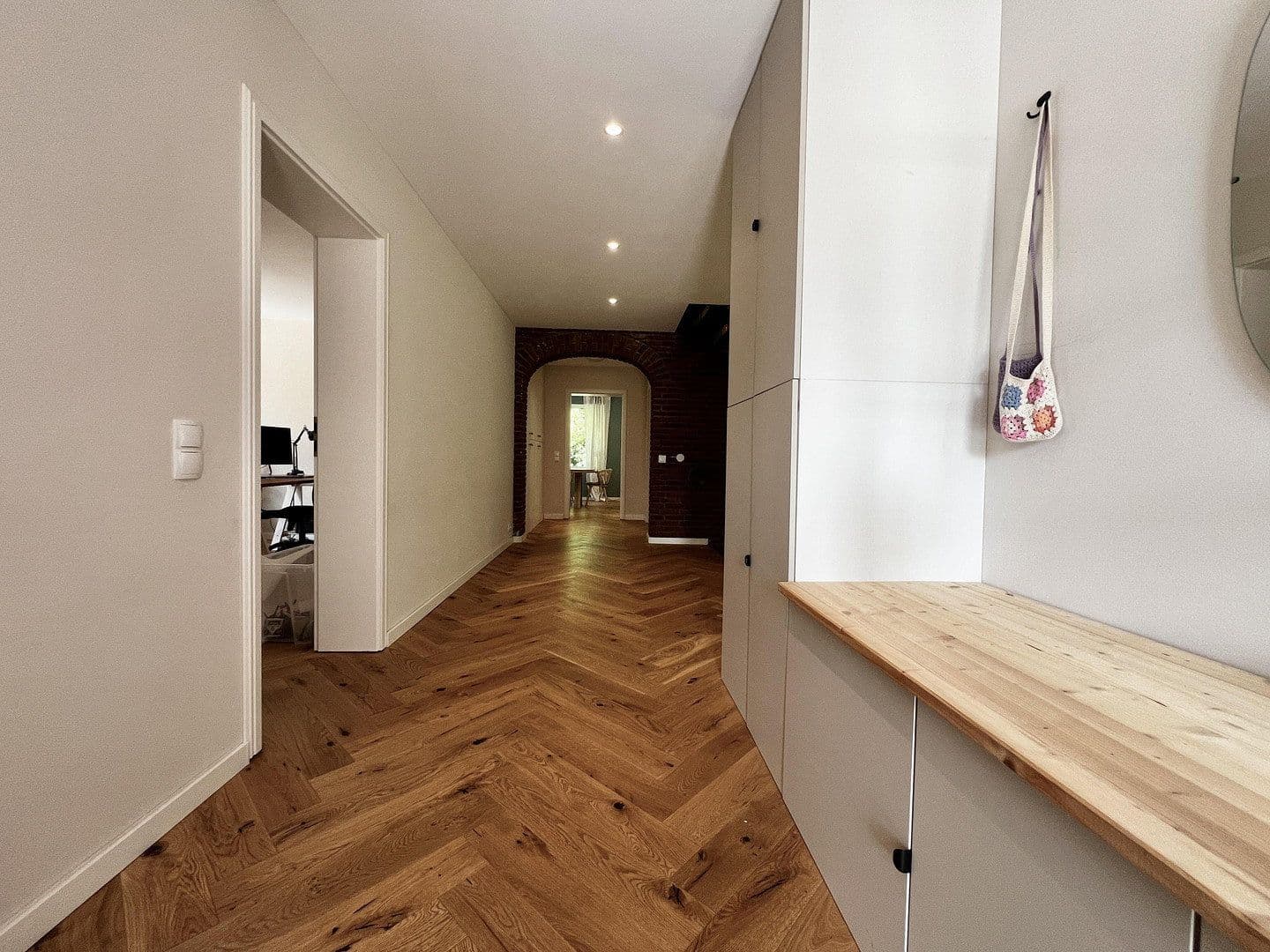 Predaj domu 245 m², pozemek 2.329 m², Winsen (Aller), Dolné Sasko Predaj domu 245 m², pozemek 2.329 m², Winsen (Aller), Dolné Sasko