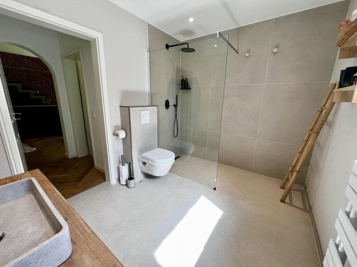 Predaj domu 245 m², pozemek 2.329 m², Winsen (Aller), Dolné Sasko Predaj domu 245 m², pozemek 2.329 m², Winsen (Aller), Dolné Sasko