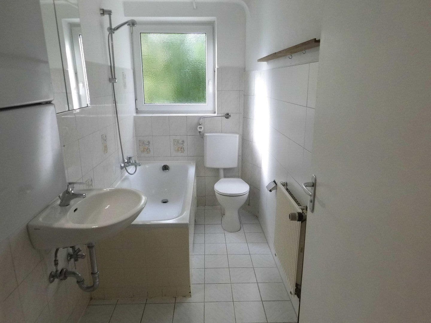 Prenájom bytu 3-izbový 72 m², Stuttgart, Bádensko-Wurttembersko Prenájom bytu 3-izbový 72 m², Stuttgart, Bádensko-Wurttembersko