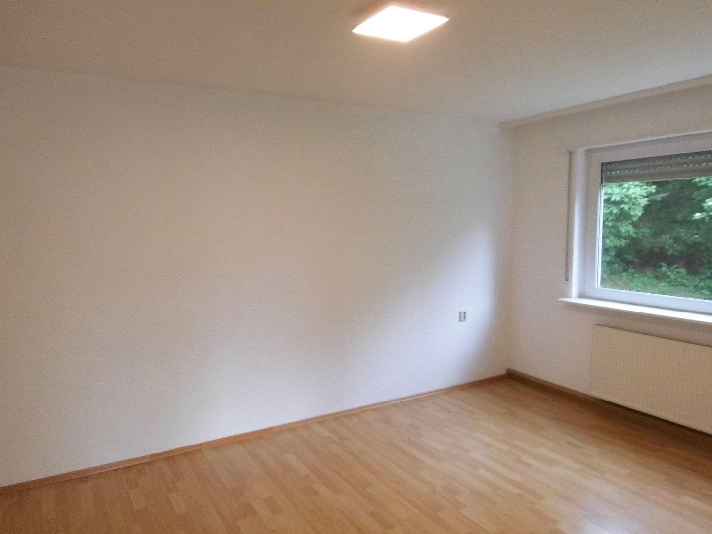 Prenájom bytu 3-izbový 72 m², Stuttgart, Bádensko-Wurttembersko Prenájom bytu 3-izbový 72 m², Stuttgart, Bádensko-Wurttembersko
