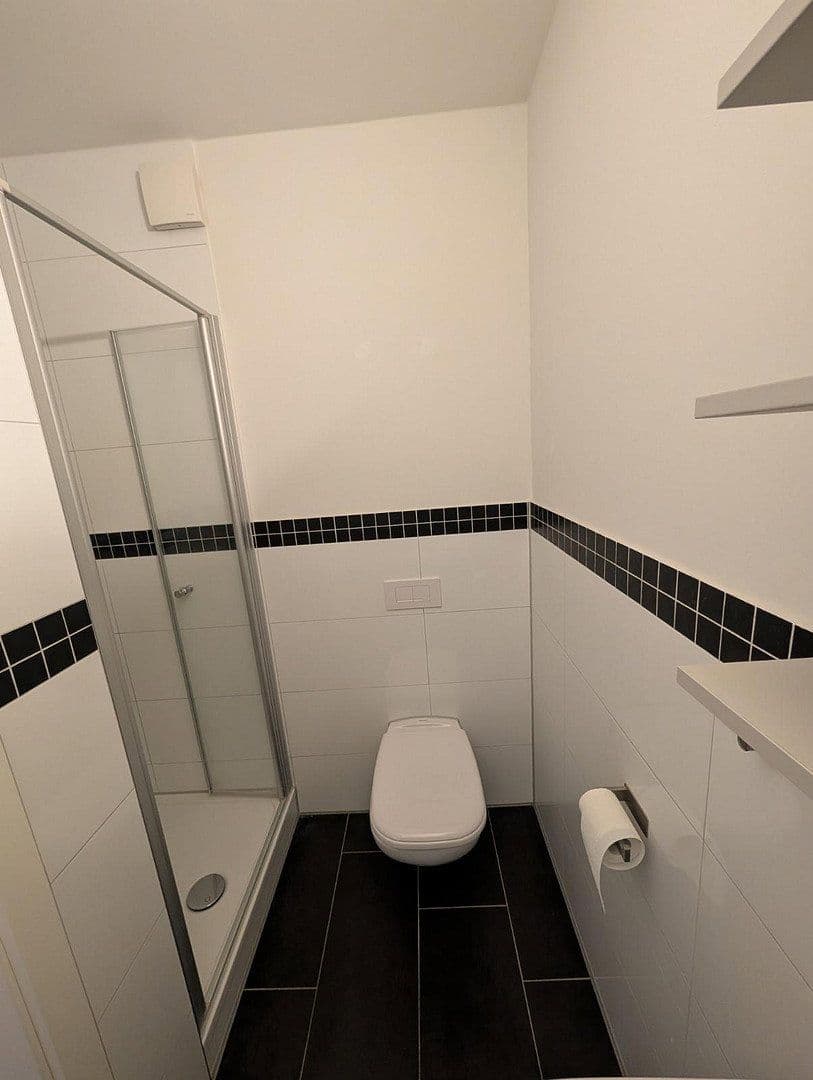 Prenájom bytu 4-izbový 113 m², Holsteiner Chaussee 171, Schnelsen-Eimsbüttel, Hamburg, Hamburg Prenájom bytu 4-izbový 113 m², Holsteiner Chaussee 171, Schnelsen-Eimsbüttel, Hamburg, Hamburg