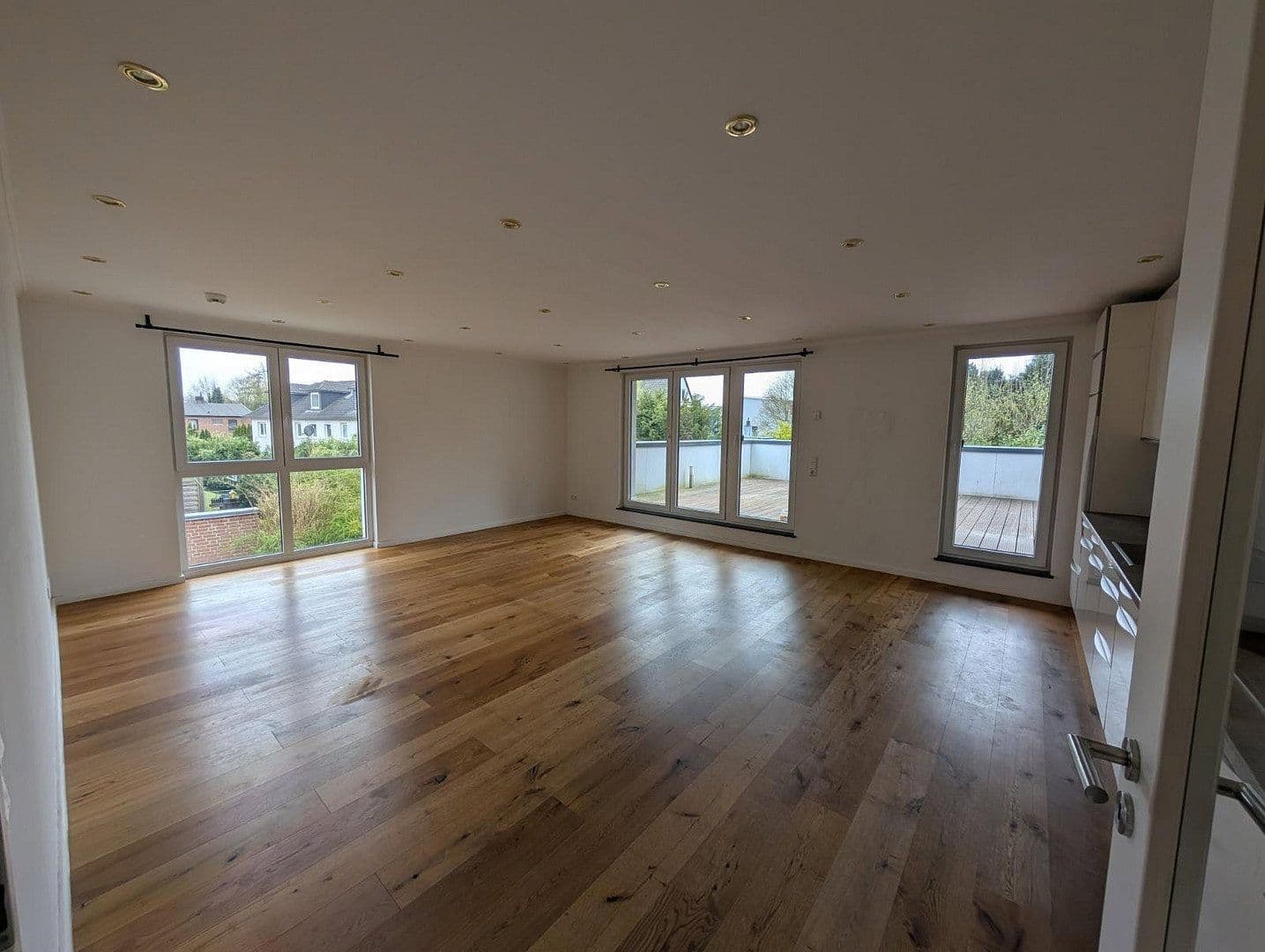 Prenájom bytu 4-izbový 113 m², Holsteiner Chaussee 171, Schnelsen-Eimsbüttel, Hamburg, Hamburg Prenájom bytu 4-izbový 113 m², Holsteiner Chaussee 171, Schnelsen-Eimsbüttel, Hamburg, Hamburg