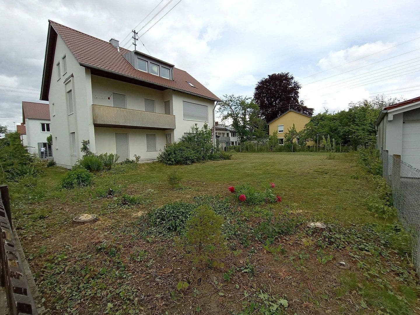 Predaj domu 200 m², pozemek 814 m², Neusäß, Bavorsko Predaj domu 200 m², pozemek 814 m², Neusäß, Bavorsko