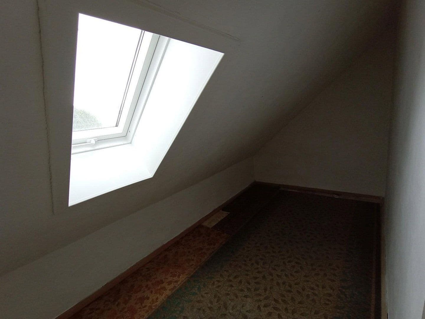 Predaj domu 200 m², pozemek 814 m², Neusäß, Bavorsko Predaj domu 200 m², pozemek 814 m², Neusäß, Bavorsko